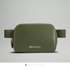 Lululemon (cactus material fabric) - Everywhere Belt Bag 1L leather alternative